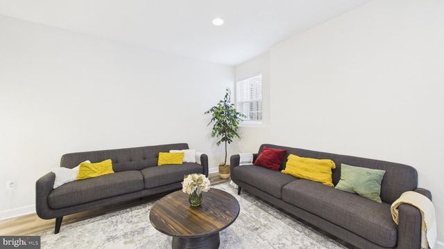 11549 CAVALIER LANDING CT, Fairfax, VA 22030