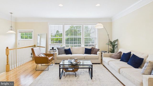 11549 CAVALIER LANDING CT, Fairfax, VA 22030