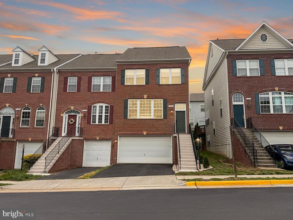 11549 CAVALIER LANDING CT, Fairfax, VA 22030