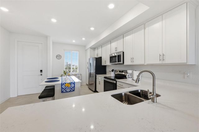 17625 OPAL SAND DRIVE 304, Venice, FL 34293