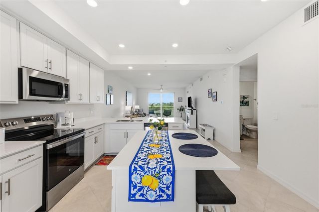 17625 OPAL SAND DRIVE 304, Venice, FL 34293