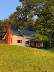 2128 N County Rd 51 Road, Somerset, OH 43783