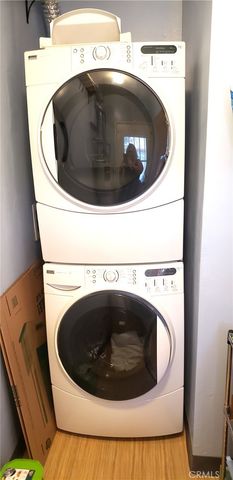 4131 Perlita Avenue B, Los Angeles, CA 90039