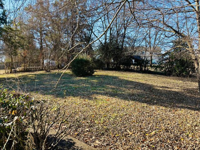 3213 Leswood Ln, Nashville, TN 37207