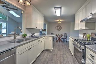 725 W Wyandotte Avenue, Shelton, WA 98584