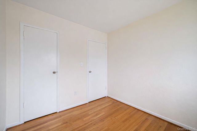 70 Boulevard Avenue, West Islip, NY 11795