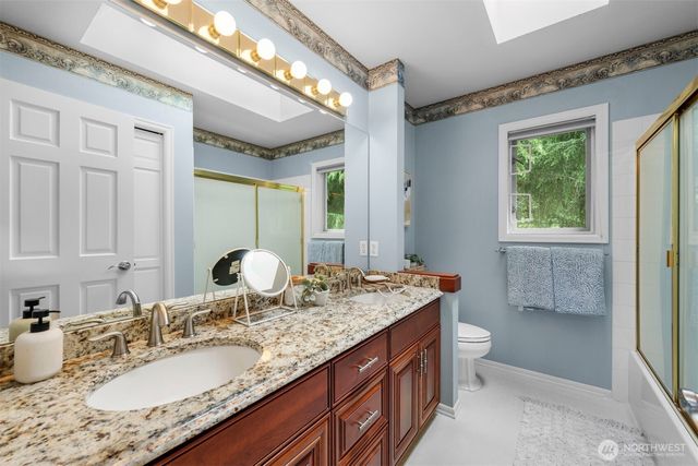 320 210th Court SE, Sammamish, WA 98074