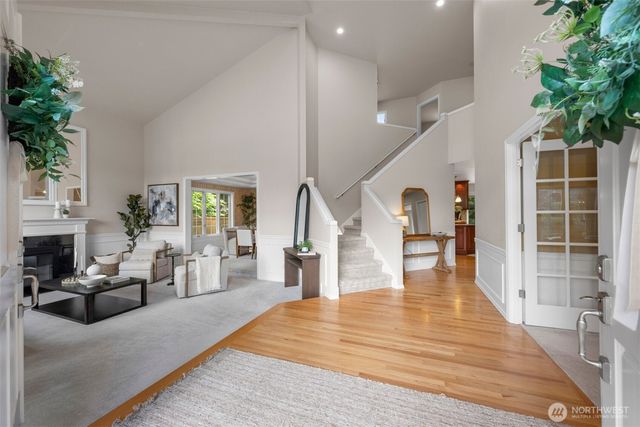 320 210th Court SE, Sammamish, WA 98074