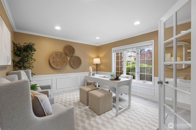 320 210th Court SE, Sammamish, WA 98074