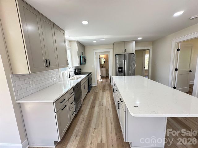 405 N Main Street, Salisbury, NC 28144