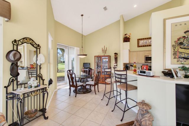 6862 SWANSEA Lane, Boynton Beach, FL 33472
