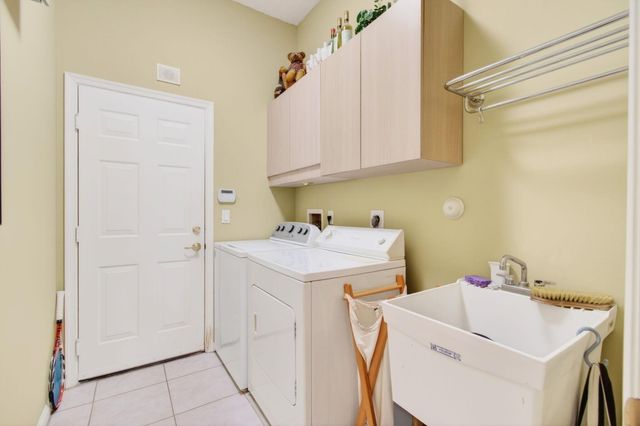 6862 SWANSEA Lane, Boynton Beach, FL 33472