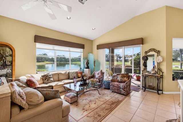 6862 SWANSEA Lane, Boynton Beach, FL 33472