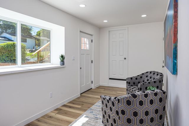 4231 Elva Way, Sacramento, CA 95821