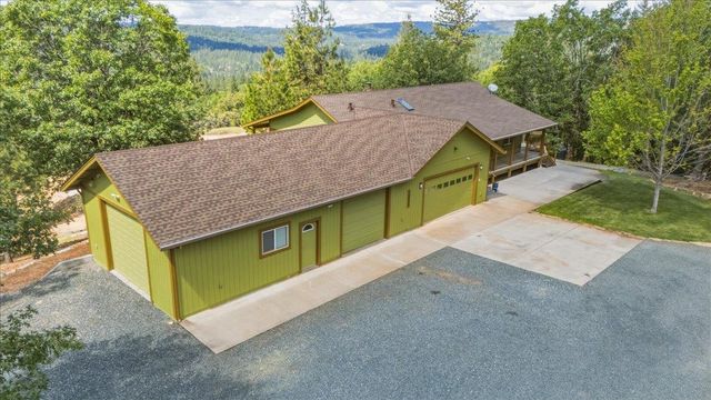 14038 Greenhaven Ln, Grass Valley, CA 95945