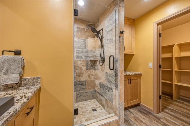 14038 Greenhaven Ln, Grass Valley, CA 95945