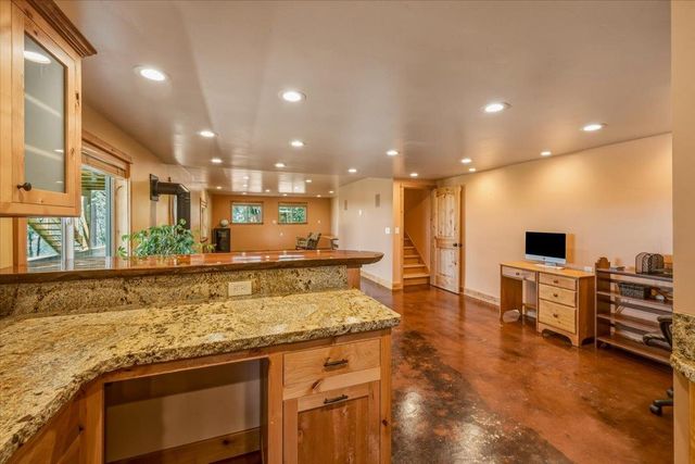 14038 Greenhaven Ln, Grass Valley, CA 95945