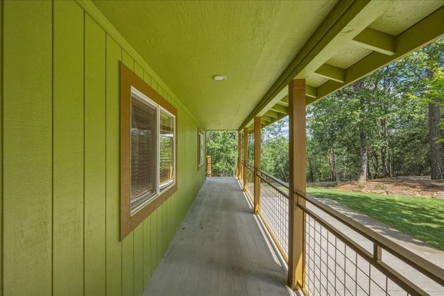14038 Greenhaven Ln, Grass Valley, CA 95945