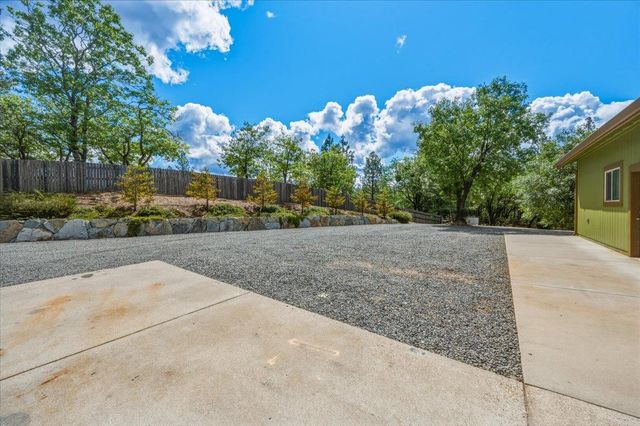 14038 Greenhaven Ln, Grass Valley, CA 95945