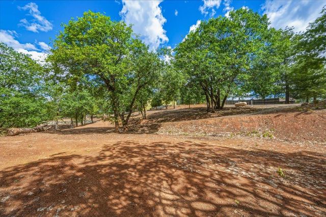 14038 Greenhaven Ln, Grass Valley, CA 95945