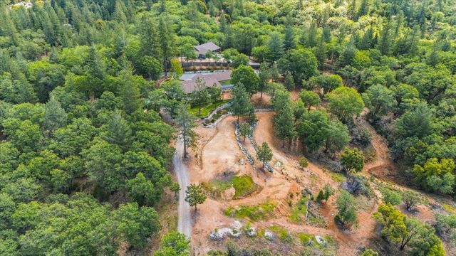 14038 Greenhaven Ln, Grass Valley, CA 95945