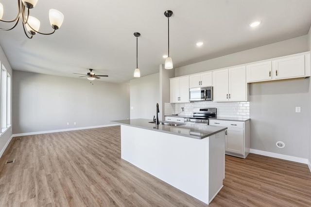 12429 S Redwood Street, Lee's Summit, MO 64086