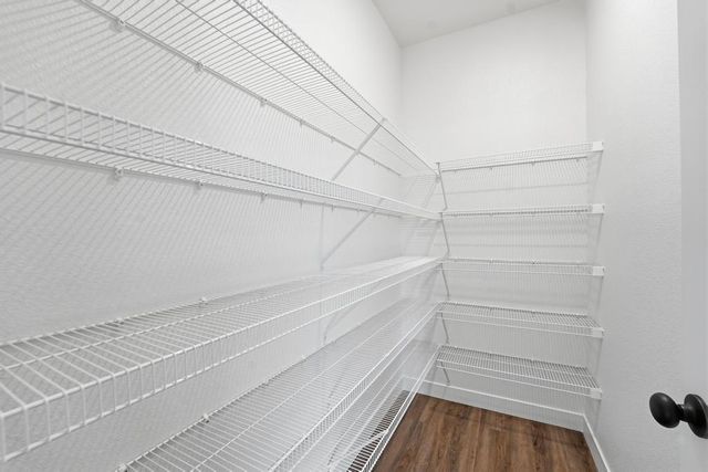 12429 S Redwood Street, Lee's Summit, MO 64086