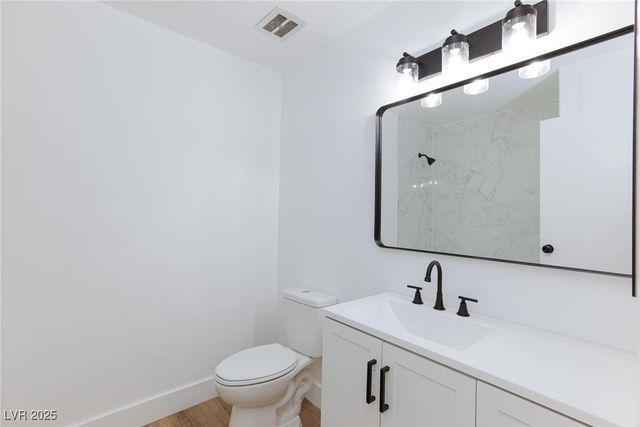 171 Greenbriar Townhouse Way, Las Vegas, NV 89121