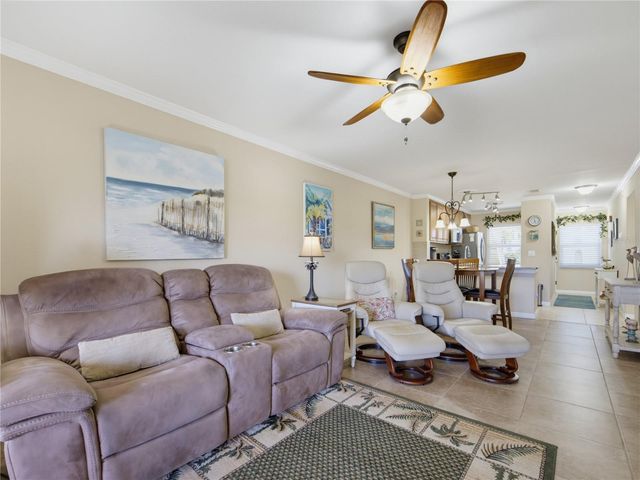423 CERROMAR TERRACE 366, Venice, FL 34293