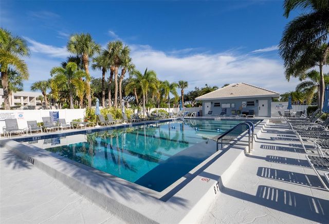 423 CERROMAR TERRACE 366, Venice, FL 34293