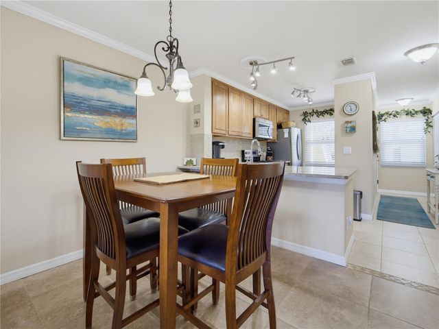 423 CERROMAR TERRACE 366, Venice, FL 34293
