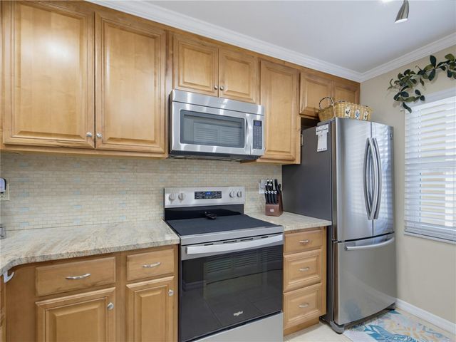 423 CERROMAR TERRACE 366, Venice, FL 34293