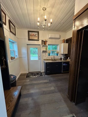 9 millersburg rd, Christiana, TN 37037