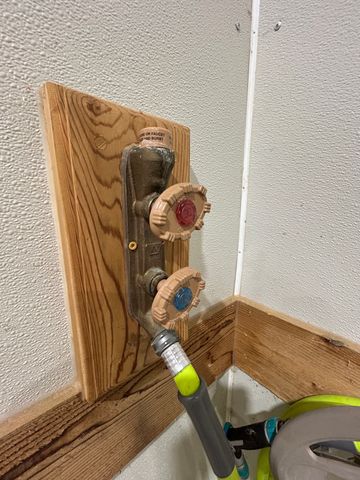 9 millersburg rd, Christiana, TN 37037