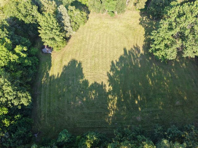 9 millersburg rd, Christiana, TN 37037