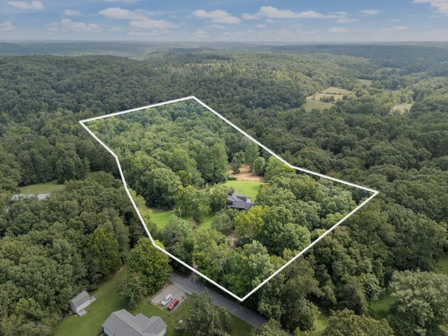 4468 Bell Branch Rd, Nunnelly, TN 37137