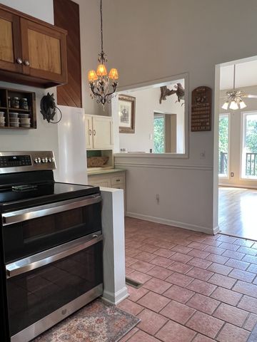 4468 Bell Branch Rd, Nunnelly, TN 37137