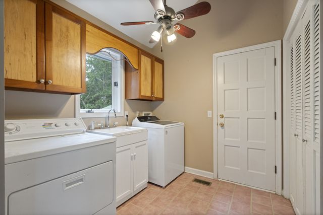 4468 Bell Branch Rd, Nunnelly, TN 37137