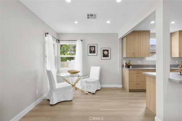 6820 Jellico Avenue, Van Nuys, CA 91406