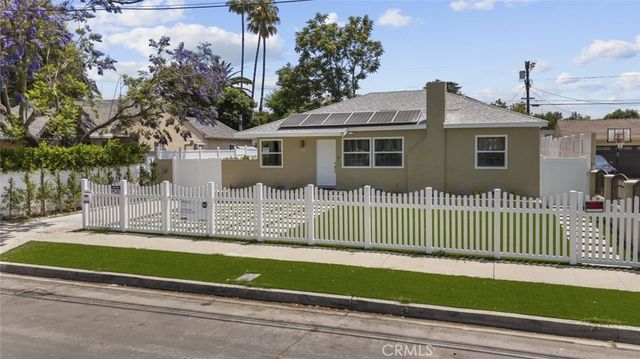 6820 Jellico Avenue, Van Nuys, CA 91406