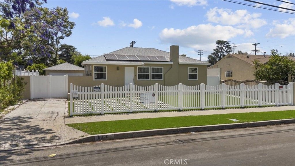 6820 Jellico Avenue, Van Nuys, CA 91406