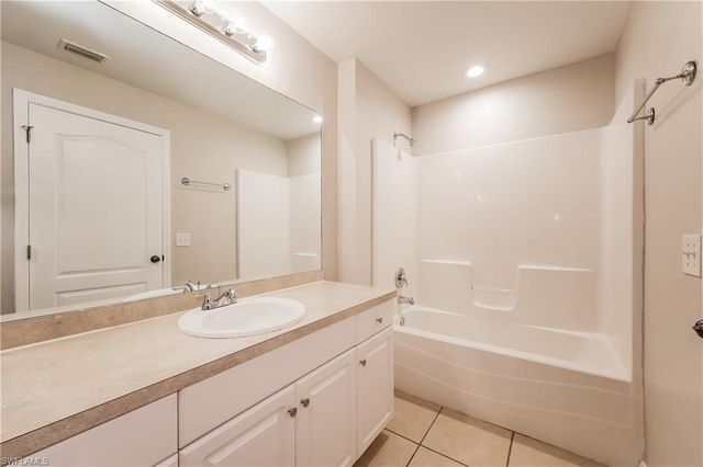 6004 Unice AVE N, Lehigh Acres, FL 33971