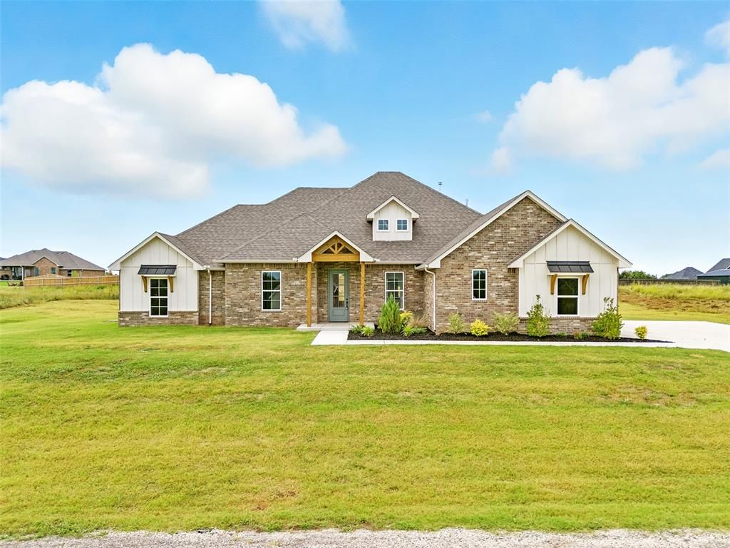 4449 Raymond Lane, Guthrie, OK 73044