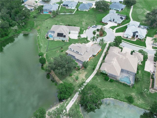 565 WHISPER WOODS DRIVE, Lakeland, FL 33813