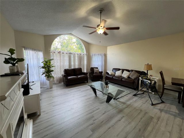 2000 ROYAL BAY BOULEVARD 130, Kissimmee, FL 34746