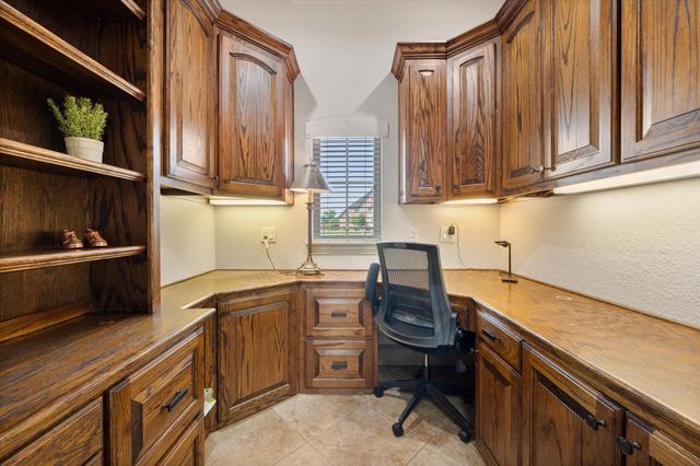 103 Oak Grove Lane, Boyd, TX 76023