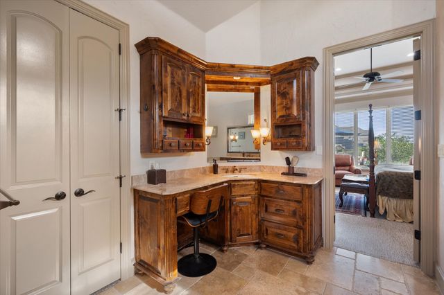 103 Oak Grove Lane, Boyd, TX 76023