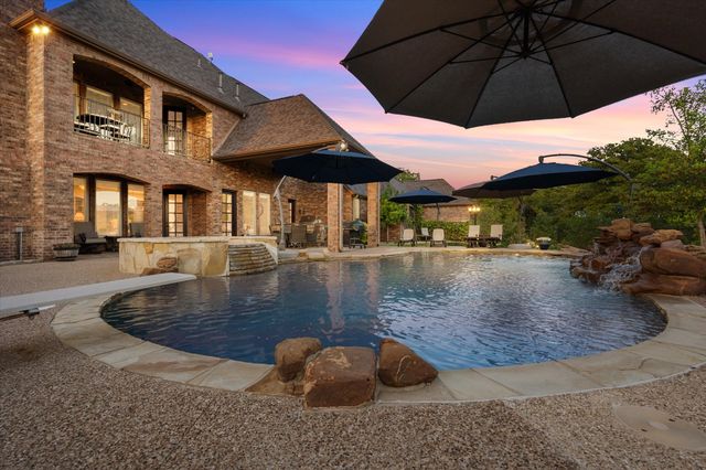 103 Oak Grove Lane, Boyd, TX 76023