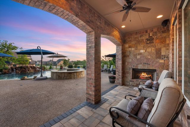 103 Oak Grove Lane, Boyd, TX 76023