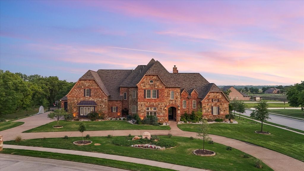 103 Oak Grove Lane, Boyd, TX 76023